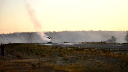 Pilot pulls off insane maneuver seconds before landing