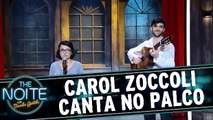 Musical com Carol Zoccoli sobre gordas