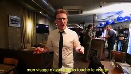Voici "la bise" expliqué par un anglais - La culture française.
