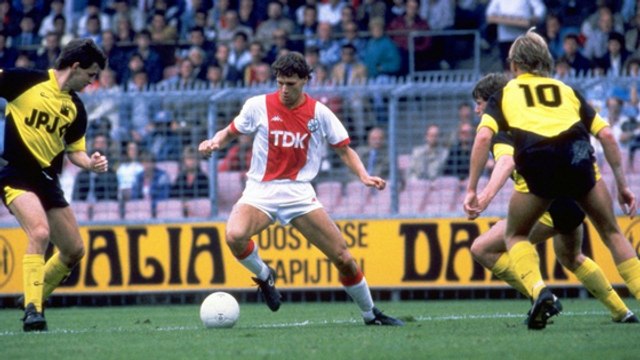 TOP 10 GOALS: Marco van Basten