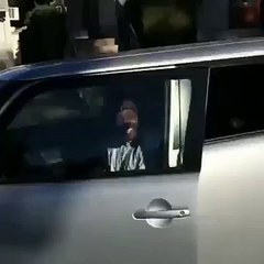 How a Millionaire became poor in just 10 seconds. very funny video.