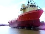 DALGALARLA DANS (7-41 dikkat, 10 saniyede gemi nasıl batar görün)