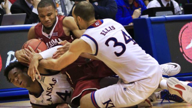 AP: Better Year Ahead for College Hoops