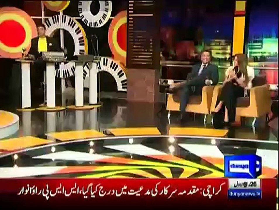 What kind of vlgar talk going in Mazaq raat in Paris every body do love in open