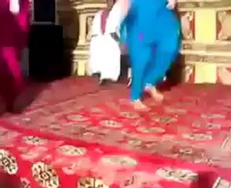 Reshmi Rumal Lahore Shaadi Mujra