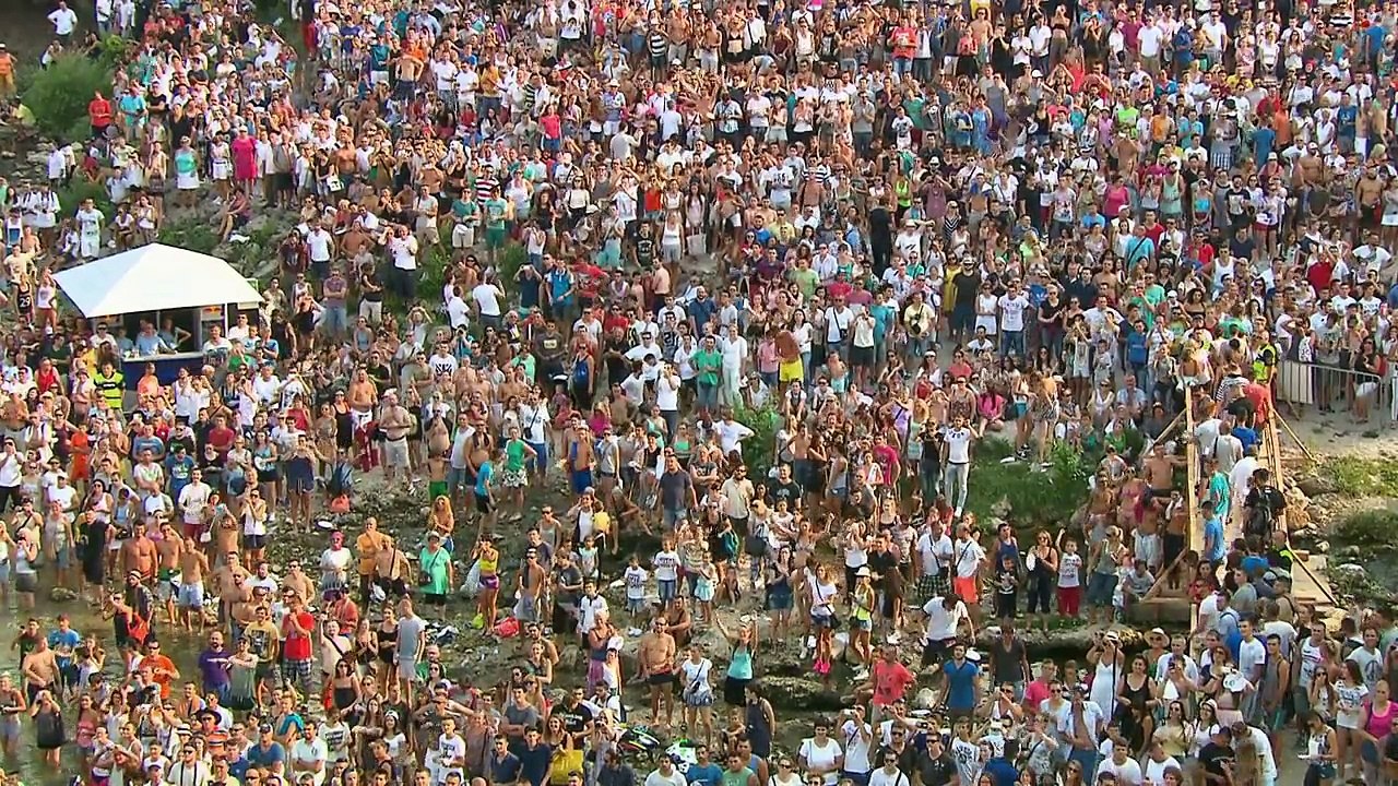 World Class Cliff Diving on the Stari Most Bridge