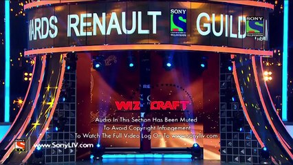 Best Female Singer Award - Guild Film Awards