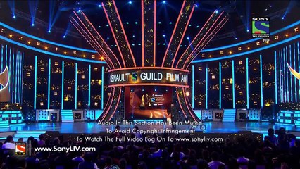 Kapil Sharmaâ€™s Grand Entry - Funny Moment - Guild Film Awards