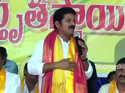 TDP Revanth Reddy comments on KCR Behaviour on Andhra people