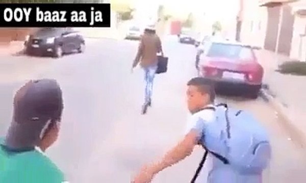 Dekhawey Per Na Jao...Lol Ho gya Chor Kai Sath - Funny Videos