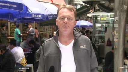 Hong Kong street vendors fear food trucks could drive them out of business