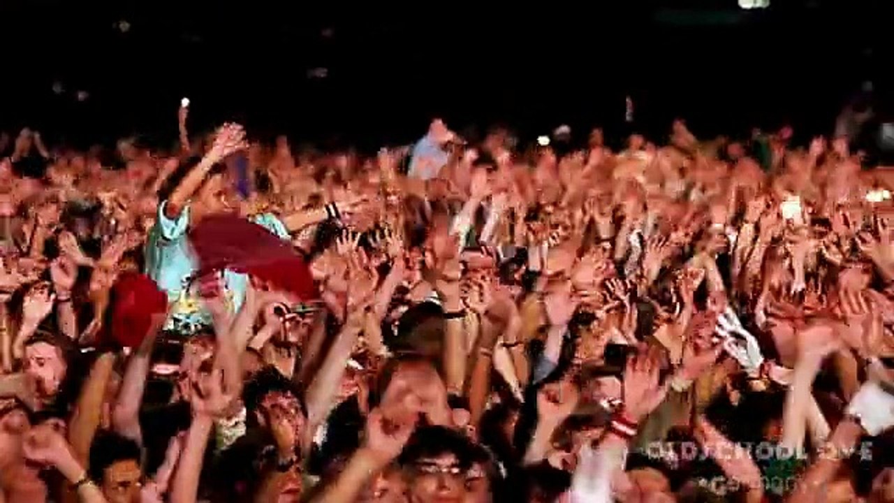 ᴴᴰMichael Jackson – Man In The Mirror (Moonwalker Alternatives Live-Video °Bad World Tour Remastered Version) [1988] [HQ]