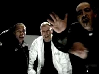 Iam - Une autre brique dans le mur