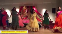 Pakistani Wedding Beautiful Girls Best Dance - Medly Of Songs HD