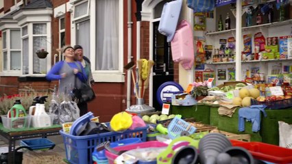 Eric and Kath go jogging - Still Open All Hours: Series 2 Episode 3 Preview - BBC One