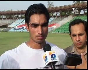 Cricket Players Funny Views New Tezabi Totay