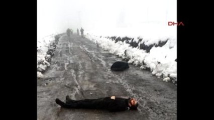 Diyarbakır Çınar'da 2 Kişi Yol Ortasında Cesetleri Bulundu