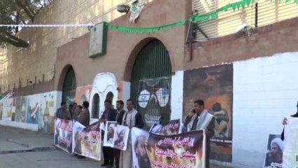 Yemen'deki Şii Husiler Nemr'in İdamını Protesto Etti