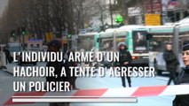 Un homme abattu par la police devant un commissariat à Paris