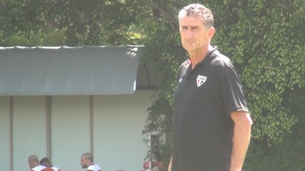 Sob o comando de Bauza e olhares de Leco, elenco do Tricolor aprimora parte física
