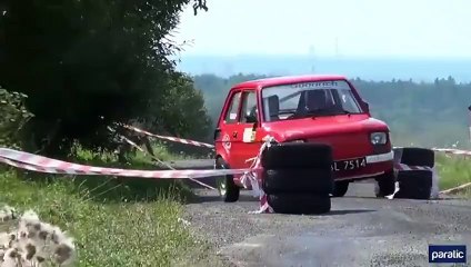 Ölümüne Kullandığı Ufacık Arabayla Harika Yarış Çıkartan Deli Pilot