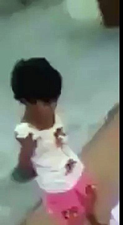 Is chote bache ka kamal dakhye