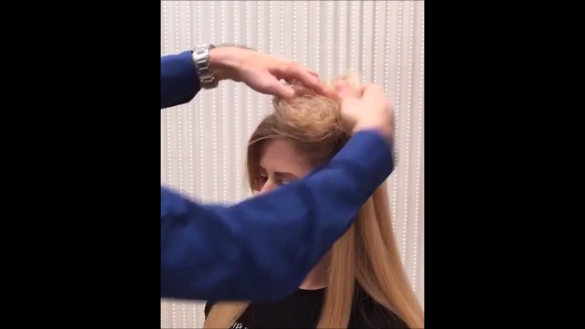 Coiffure en forme de chapeau. Quel talent