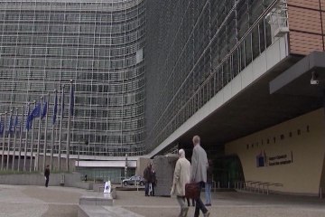 Paro de la eurozona en el nivel más bajo desde 2011