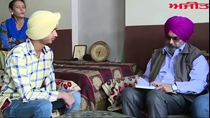 ਇਕ ਹੱਥ ਹੋਣ ਦੇ ਬਾਵਜੂਦ ਨਾਭੇ ਦਾ ਮਨਪ੍ਰੀਤ ਸਿੰਘ ਸਜਾਉਂਦਾ ਹੈ ਸ਼ਾਨਦਾਰ ਪੱਗ