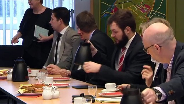 Trein door naar Weener als tijdelijke oplossing kapotte spoorbrug - RTV Noord