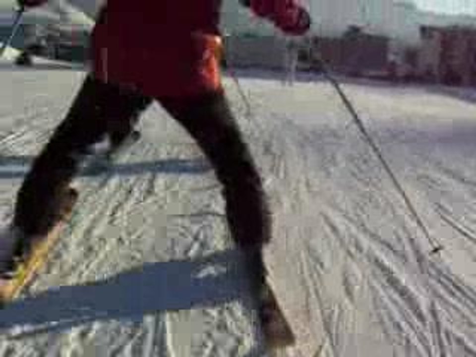 passage sous les jambes a ski