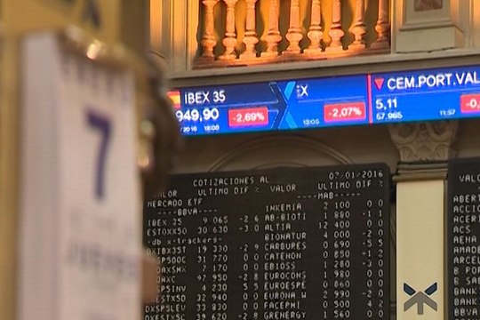 El Ibex 35 se desploma más de un 3%