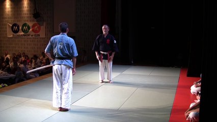 Sai no kata Marines 2014