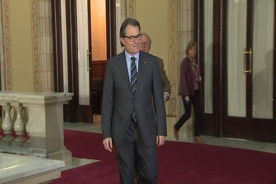 Continúan las negociaciones en Cataluña