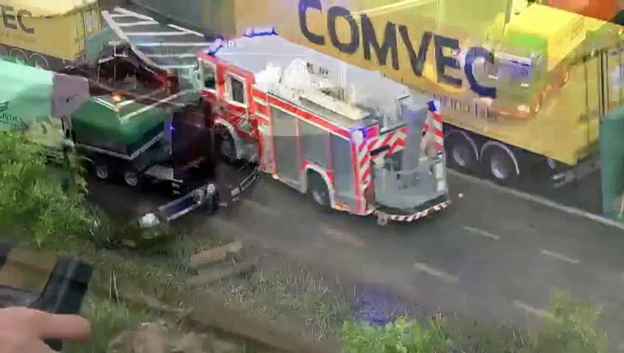 RC CONTAINER TERMINAL, RC TRUCKS AND MACHINES  Stunning Videos