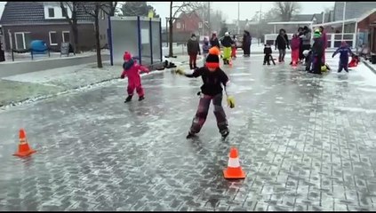 Voorlopig de laatste ijspret in Groningen - RTV Noord