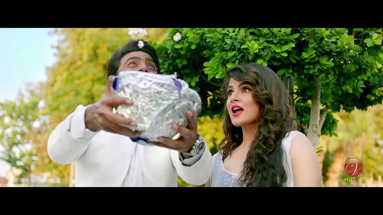 Egiye de | বাংলা Lyrical Video | শুধু তোমারি জন্য | Dev | Srabanti | Mimi | Soham | Birsa | 2015