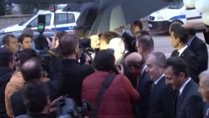 Çelik: "Asgari Ücret Bin 300 Lira Oldu Diye Kıyamet Kopmaz"