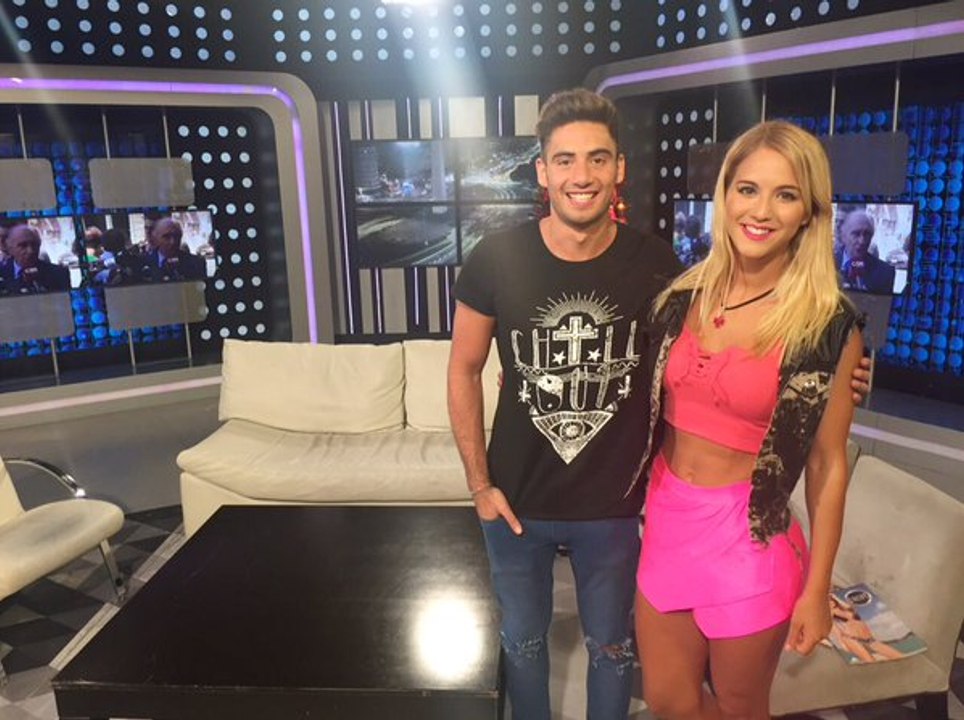 Visita de Flor Vigna y Nico Occhiato en De1a5 (parte 3) 7-1-16
