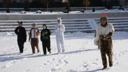 Erzurum-Tiyatrocu Üniversitelilerden Yaban Hayata Destek