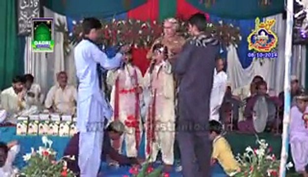 Kar de Karam by Raza Bradran at Mehfil e naat Zia e Mehar Jabah Kalar Kahar