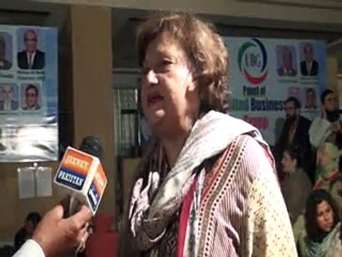 Madam Elahi Rehmat Raj (Chairperson WCCI Bahawalpur) talked with Waheed Jang about FPCCI elections 2016.