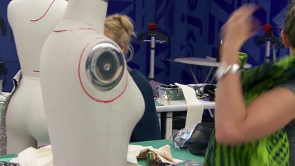 Project Runway: Season 14, Episode 4 - Amanda Has Commitment Issues | Lifetime