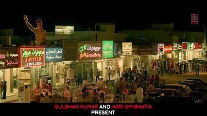 AIRLIFT Chot Lagti Hai Na to Aadami Maa Maa Hi Chillata Hai Dialogue Promo