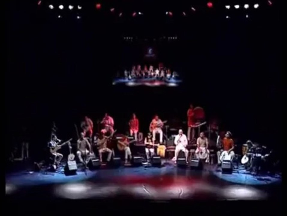 Demme Ala Gözlü Nazlı Pirim - Kardeş Türküler (Official Video)