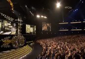 John Stamos interrupts Priyanka Chopra's 'thank you' speech