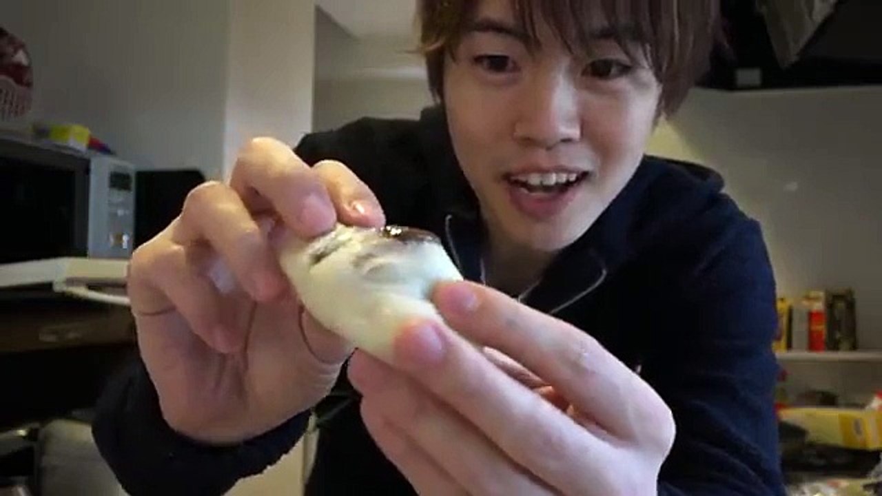 危険度MAX！チョコ餅！いろんなチョコで作ってみた！ (デイリービデオ)