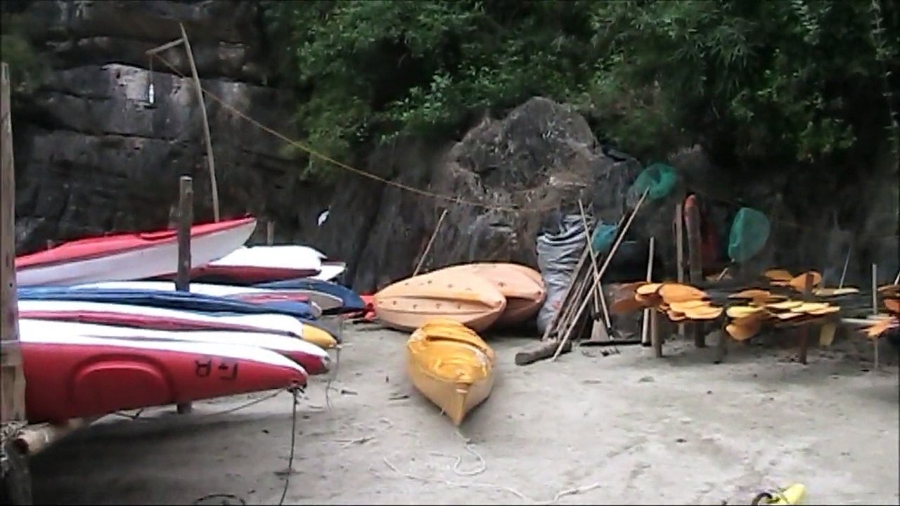 Kayaking at Halong Bay - Hanoi, Vietnam Holidays