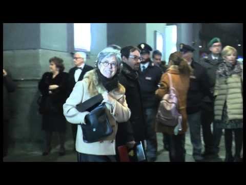 Napoli - L'apertura della stagione al San Carlo con il presidente Mattarella (13.12.15)