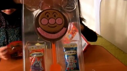 ちびっこレビュー アンパンマンペロペロチョコBIG